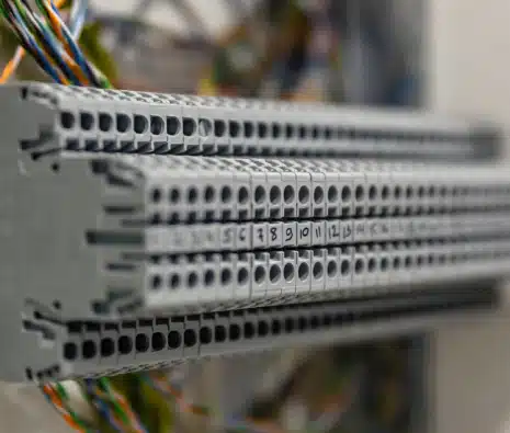 Servers & Network Equipment